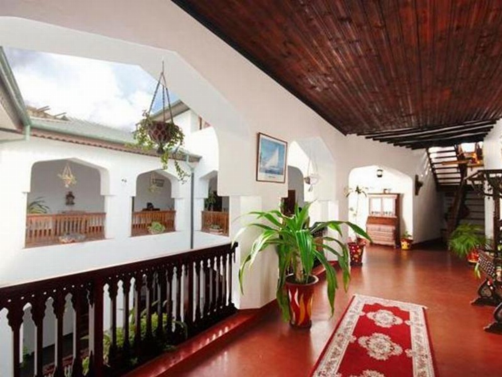 Dhow Palace Hotel Image 16
