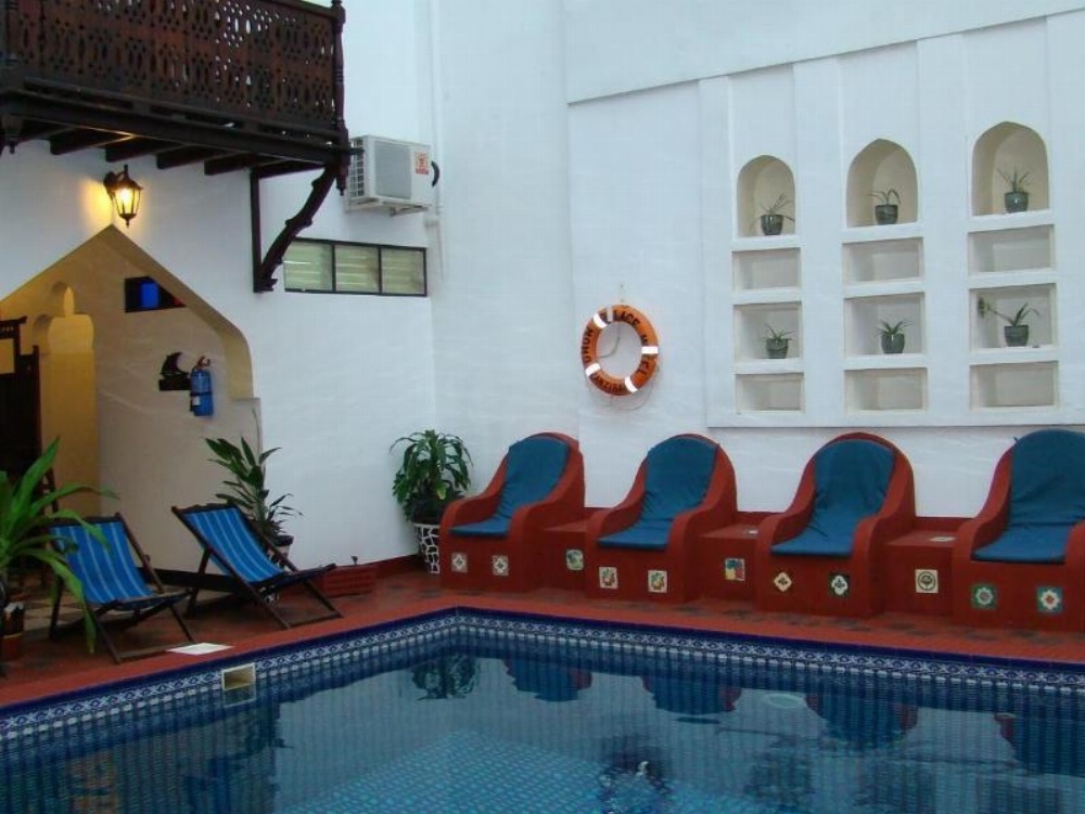 Dhow Palace Hotel Image 19