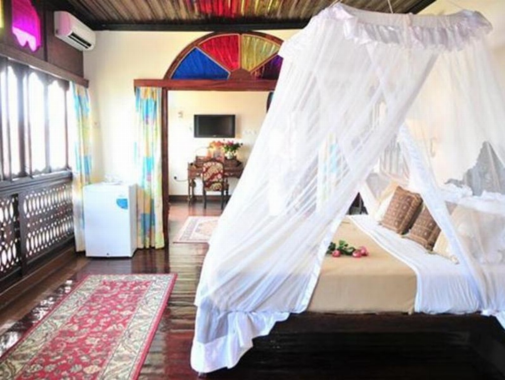 Dhow Palace Hotel Image 42